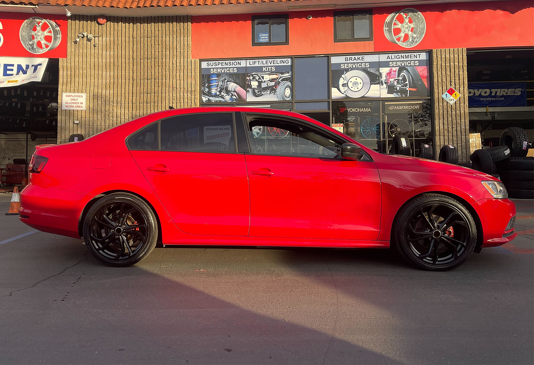 17x7.5 | 45 | RA68 Satin Black | 2020 Golf R Style | 5x112 - Factory ...